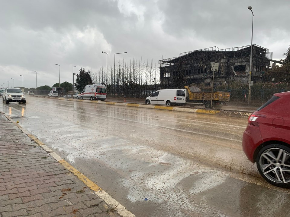 İstanbul'da paniğe yol açan köpüklü su için korkutan açıklama