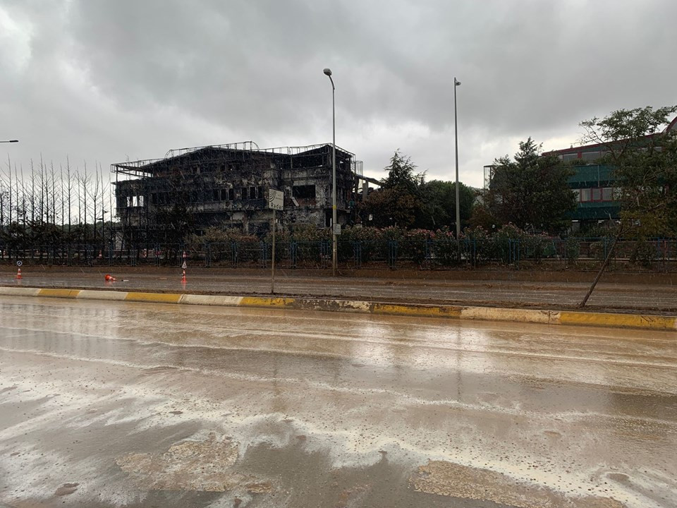 İstanbul'da paniğe yol açan köpüklü su için korkutan açıklama