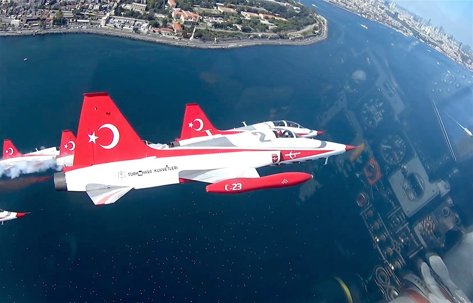 Türk Yıldızları'nın kamerasından İstanbul!