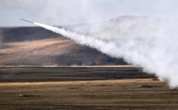 Rusya'da büyük tatbikat! Putin gözünü kırpmadan izledi
