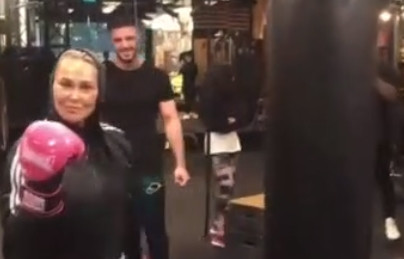Hülya Avşar Kaya Çilingiroğlu’nu yumrukladı