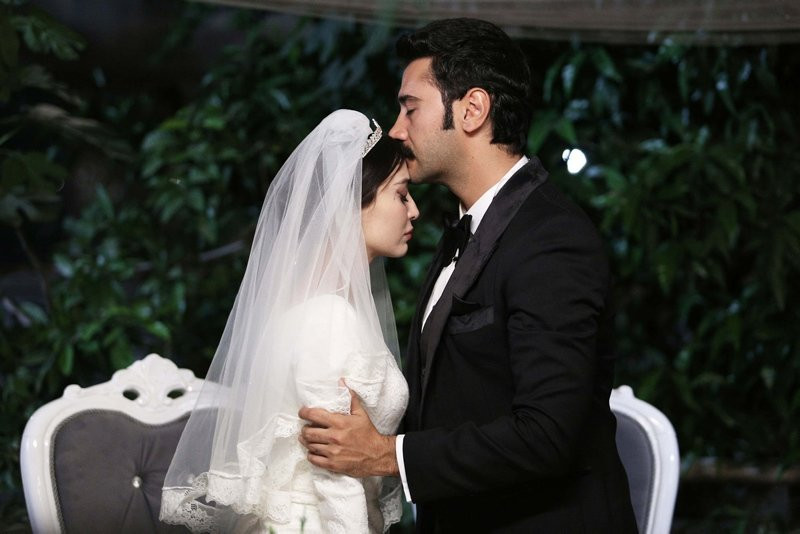 Bir Zamanlar Çukurova'da Esra Dermancıoğlu sürprizi