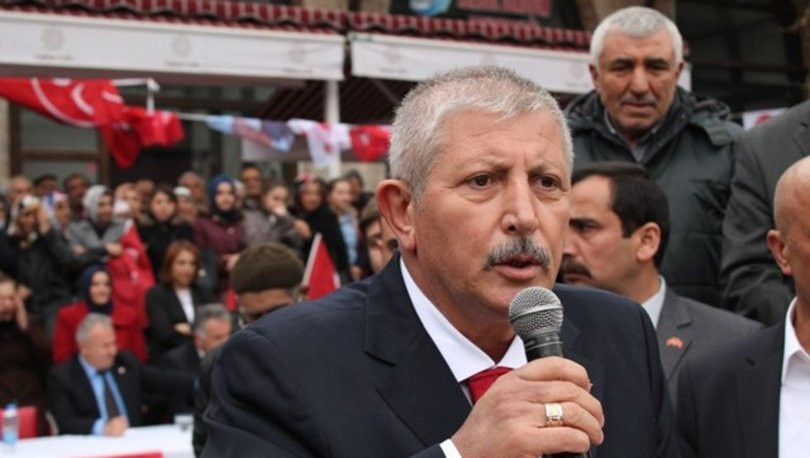 MHP'li belediye başkanından 'Türkçe tabela' kararı