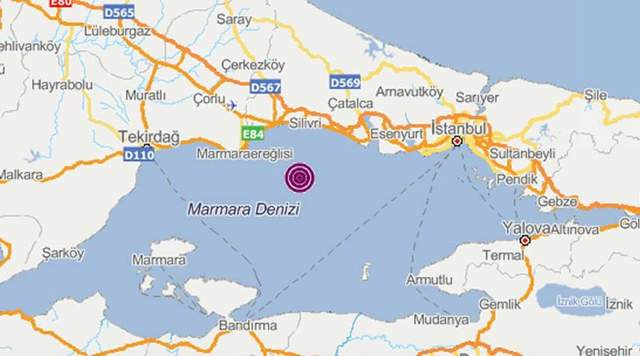 İstanbul'da korkutan 4,7'lik deprem! Tüm ilçelerde hissedildi...