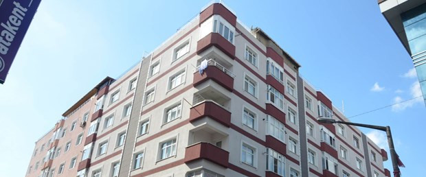 Avcılar'da 3 bloktan oluşan bina için tahliye kararı