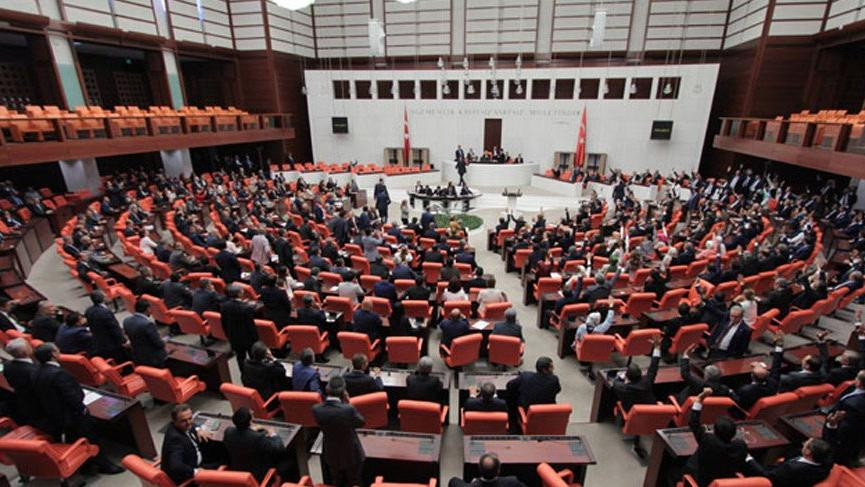 AK Parti muhalefetin kapısını çalacak