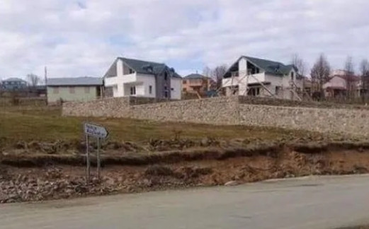Trabzon'da Arapların arsasına inşa edilen bu evler yıkıldı
