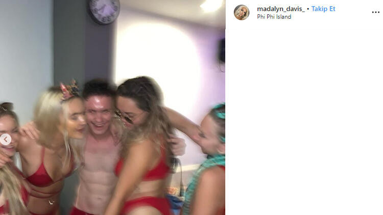 Genç kız selfie kurbanı ! Feci şekilde hayatını kaybetti