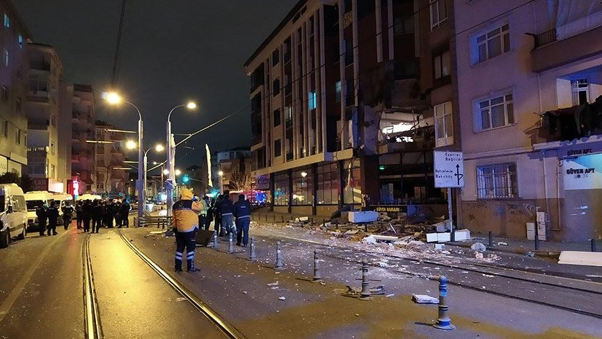 İstanbul'da patlama ! Ortalık savaş alanına döndü