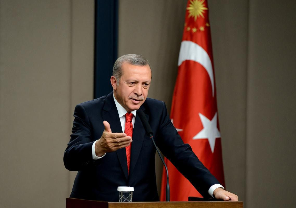 Bakanları Cumhurbaşkanı Erdoğan'ı yalanladı