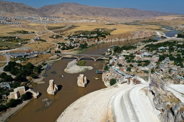 Hasankeyf'te sular yükselmeye başladı