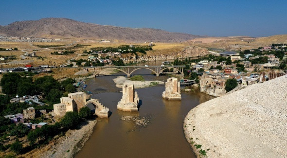 Hasankeyf'te sular yükselmeye başladı