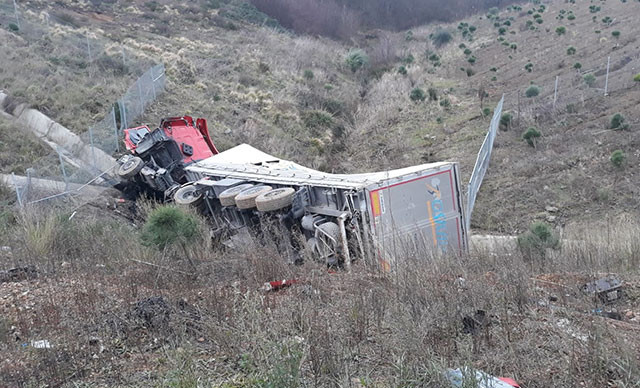 Kuzey Marmara Otoyolu'nda korkunç kaza