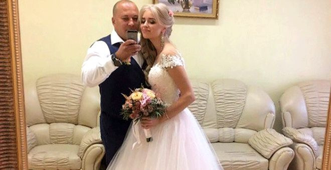 Karısı doğumdayken eskortlarla alem yapan adamın gecesi kabusa döndü
