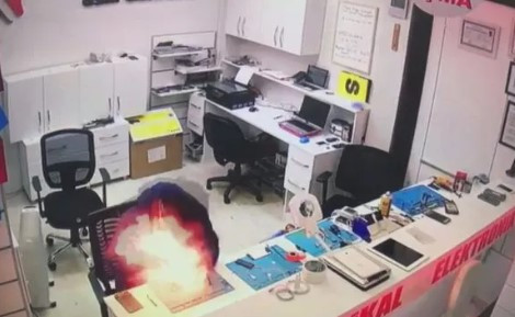 Ne olduğunu anlayamadı bomba gibi patladı !
