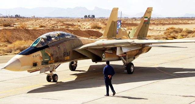İran'da savaş uçağı hareketliliği
