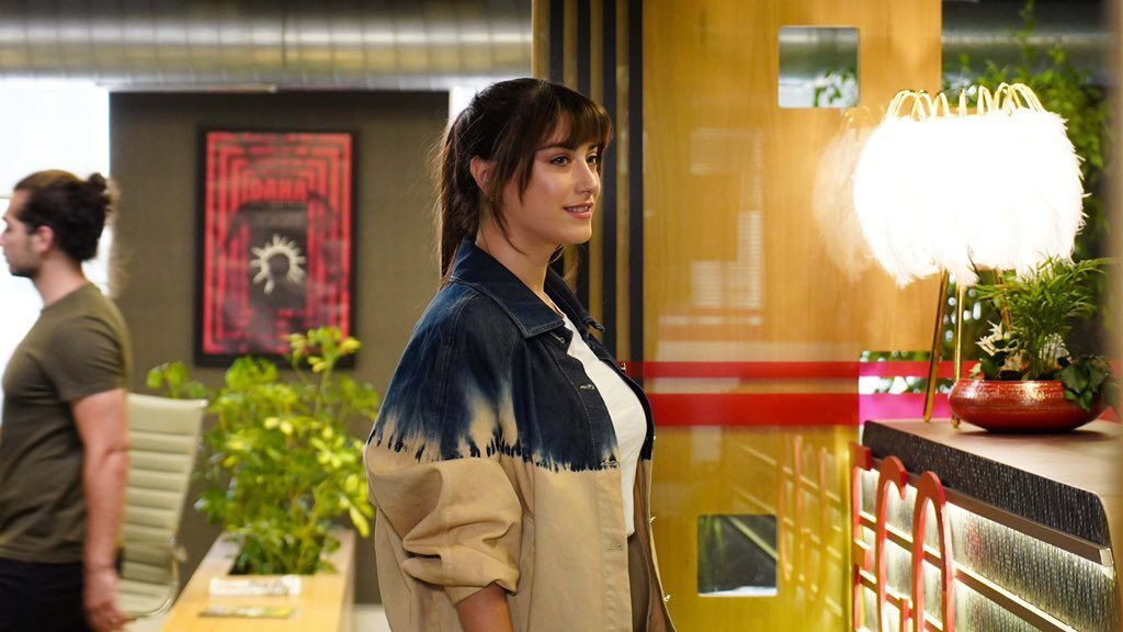 Hazal Kaya ekranlara geri dönüyor
