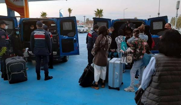 Otellere fuhuş baskını: 36 kişi gözaltına alındı