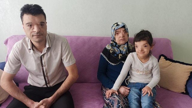 Dünyada sadece 4 ailede var! Yavuz ailesi tedavi için yardım bekliyor