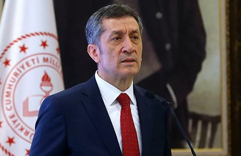 Uzaktan eğitim müfredatı değişecek mi ? Bakan Selçuk açıkladı...