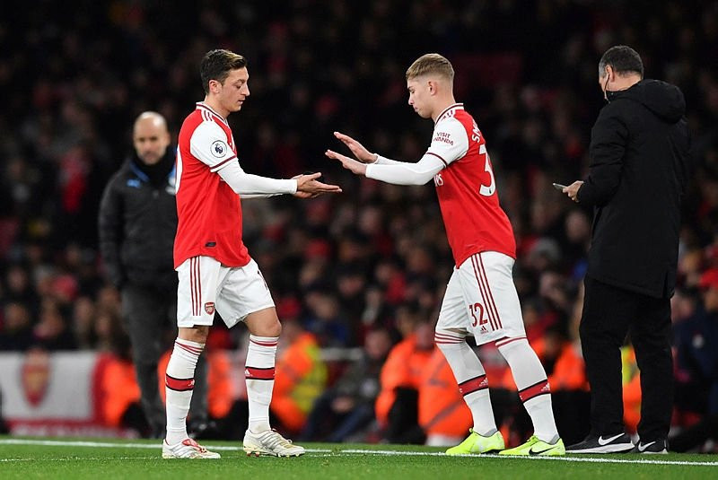 Mesut Özil için imza kampanyası başlatıldı!