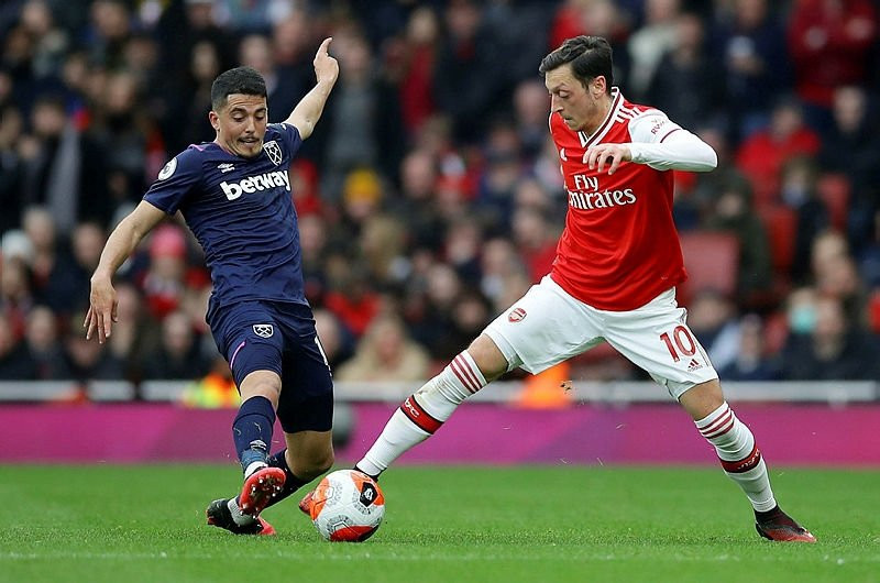Mesut Özil için imza kampanyası başlatıldı!