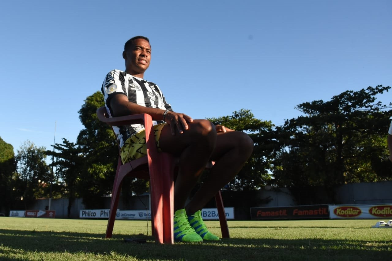 Robinho'nun sözleşmesi 6 günde feshedildi! - Resim: 2