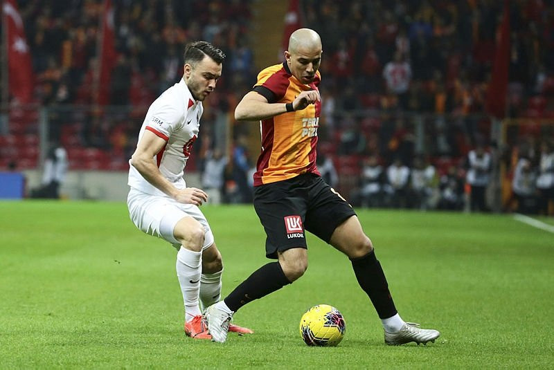 Feghouli ve Belhanda yönetimi çileden çıkardı