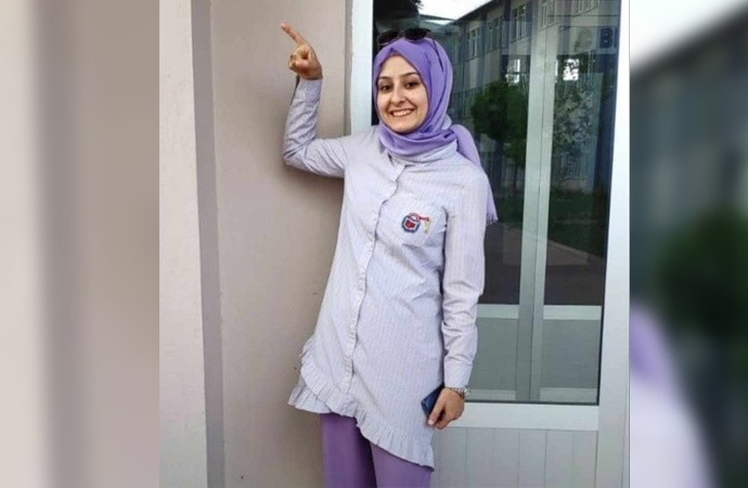 28 yaşındaki Yasemin hemşire koronavirüse yenildi