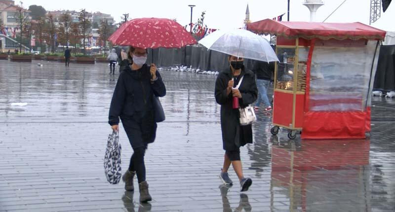İstanbul'da sağanak yağış etkili oldu