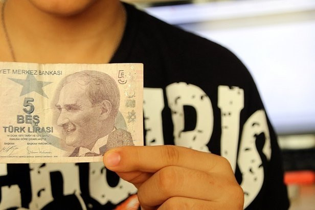 5 TL deyip geçmeyin cebinizde servet taşıyor olabilirsiniz