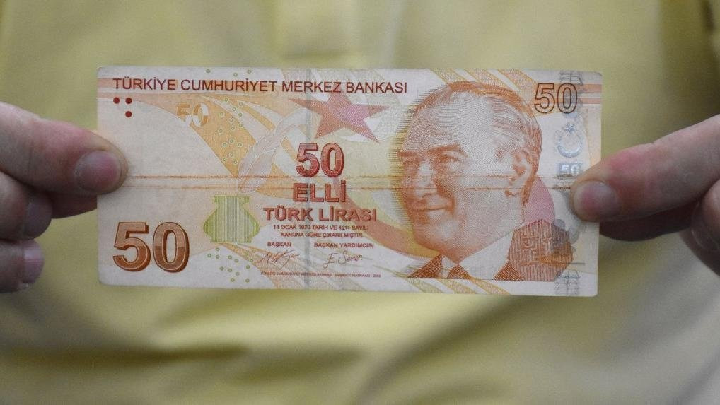 5 TL deyip geçmeyin cebinizde servet taşıyor olabilirsiniz