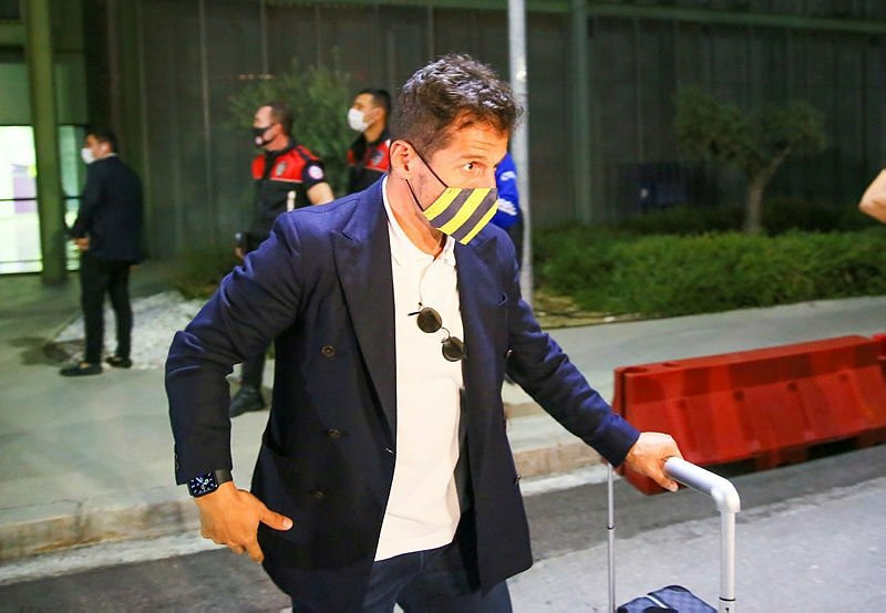 Fenerbahçe'den ayrılan yıldıza Galatasaray kanca attı!
