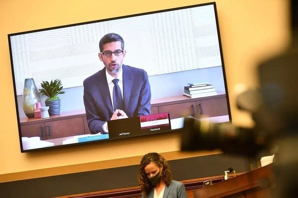 Google'ın başı büyük belada