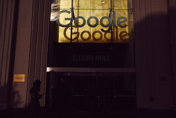 Google'ın başı büyük belada