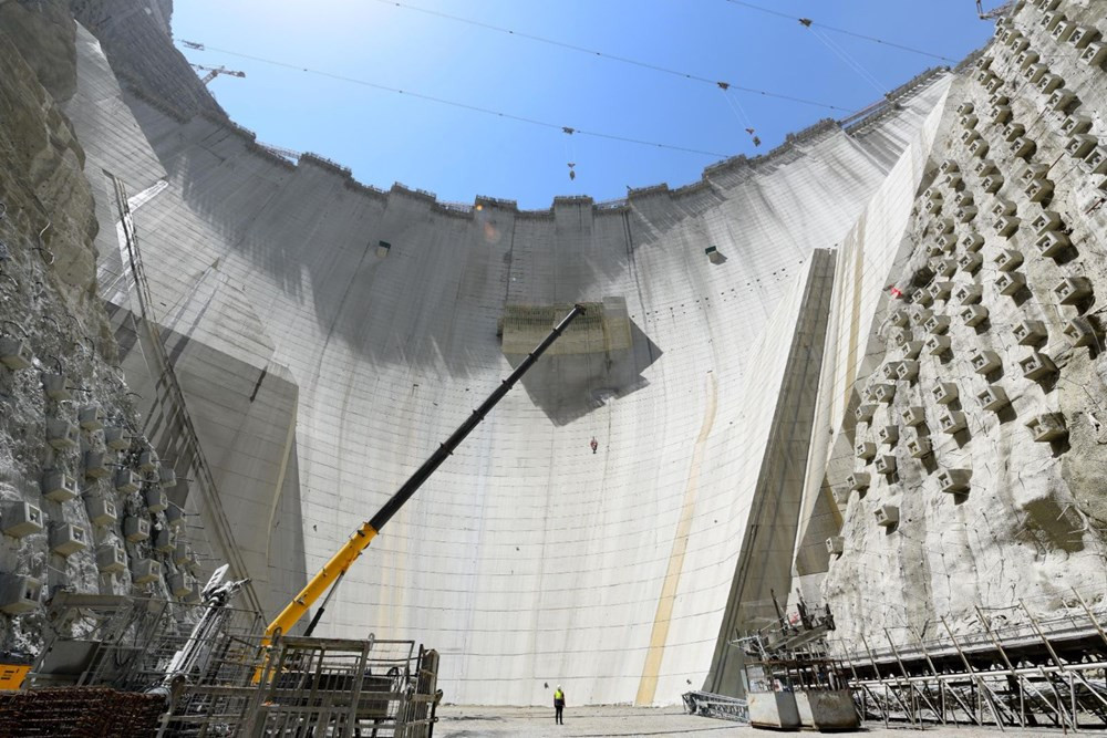 Türkiye'nin en yükseği! Dev projede son 34 metre kaldı
