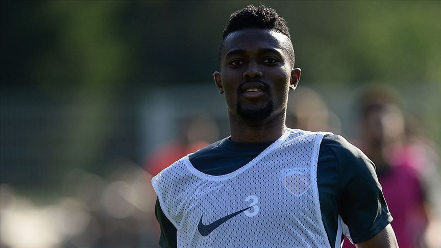 Beşiktaş'ta Mensah krizi!