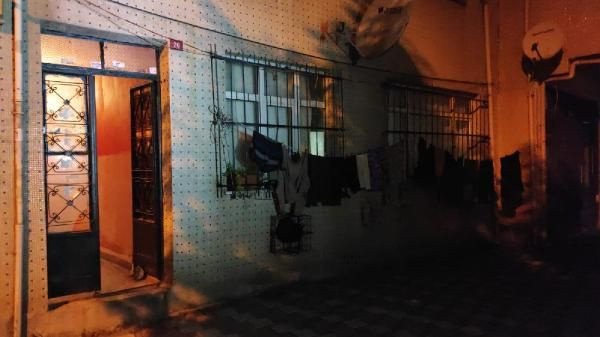 İstanbul'da görme engelli kişi eşini bıçakladı