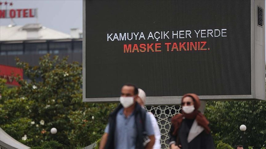 Bilim Kurulu Üyesi Özlü'den ''evden çıkmayın'' uyarısı