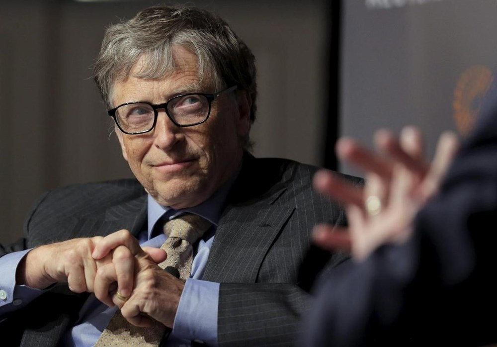Bill Gates aşı için yeni tarih verdi