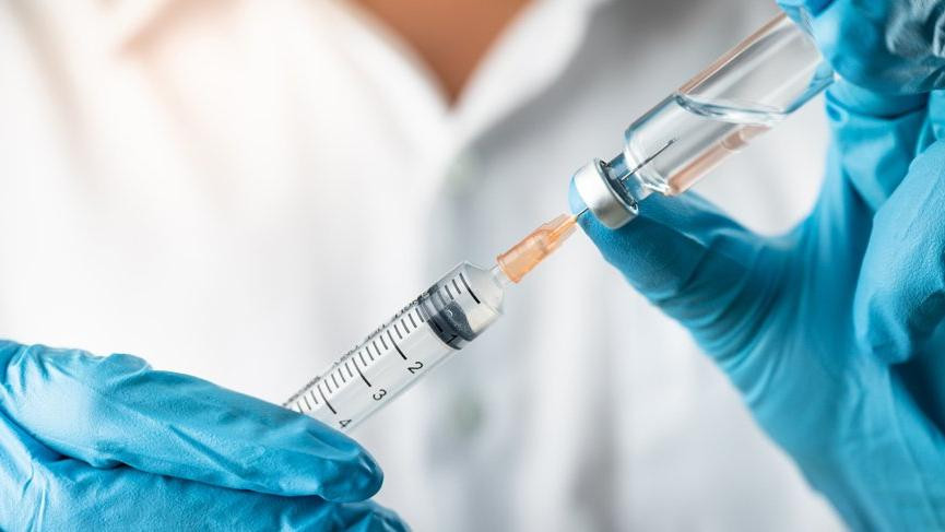 Dikkat çeken uyarı: İlk Covid-19 aşıları kusurlu olabilir