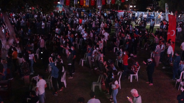 Murat Dalkılıç konserinde skandal görüntüler! - Resim: 4
