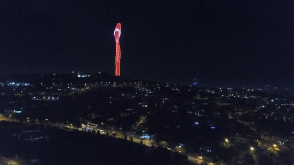 Çamlıca Kulesi'nde ''Cumhuriyet'' temalı ışık şöleni