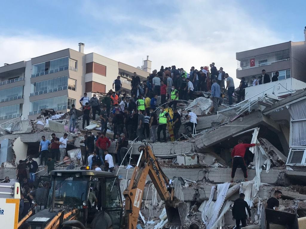 Depremi hangi gazete nasıl gördü? İşte gazete manşetleri...