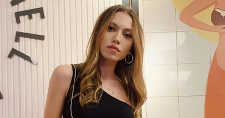 Duygu Özaslan'dan iddialı pozlar