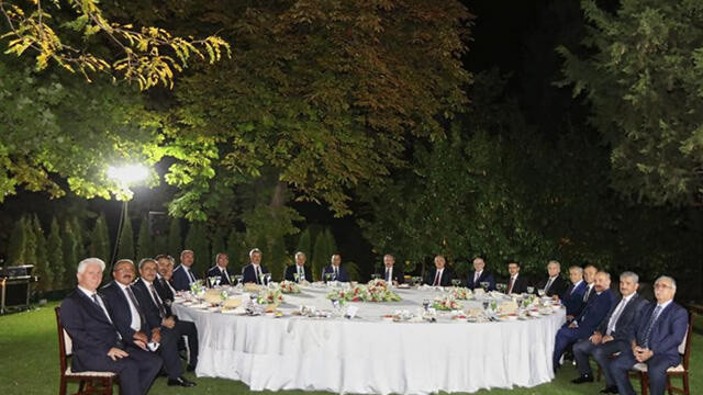 TBMM Başkanı Şentop, eski başkanlar ile bir araya geldi