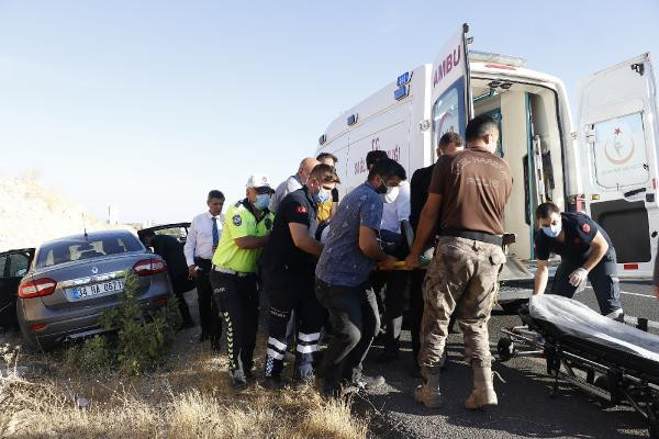 Ulaştırma Bakanı Karaismailoğlu'nun konvoyunda kaza! - Resim : 1