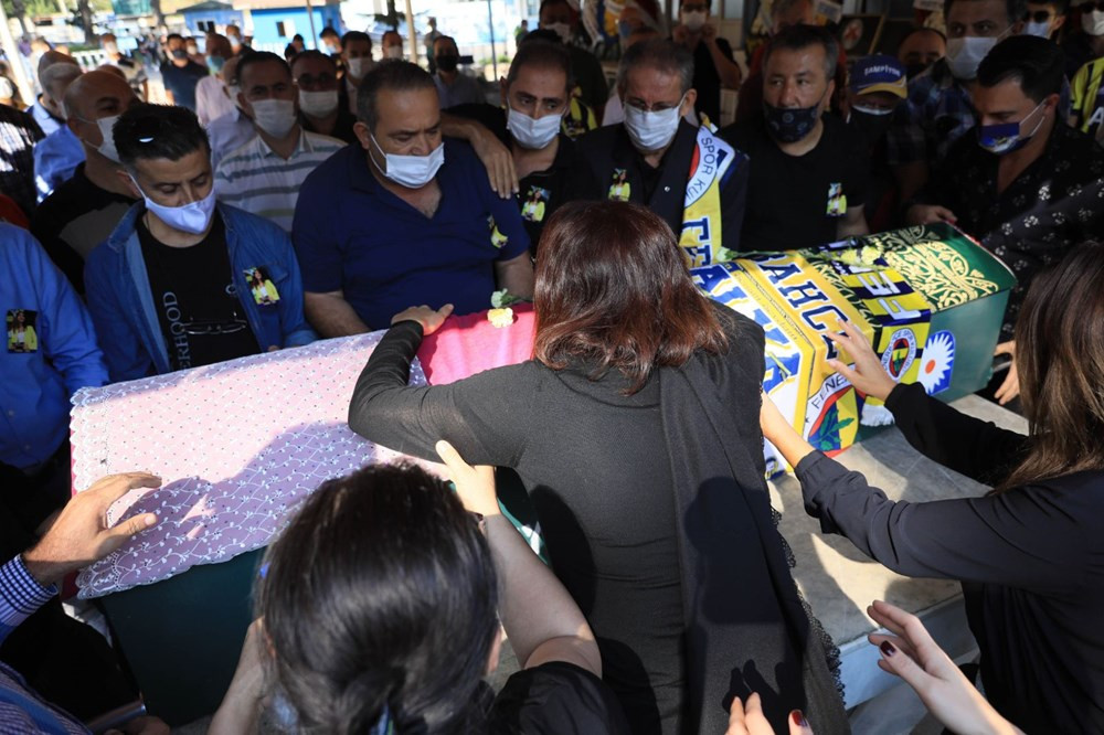 Sunucu Dilay Kemer son yolculuğuna uğurlandı Haber3