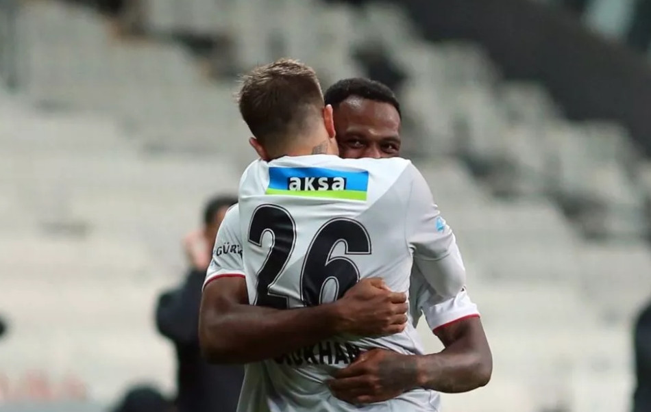 Beşiktaş kendi evinde Yeni Malatya'dan 3 puanı kaptı