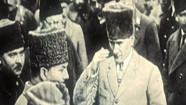 Atatürk'ün terzisinin torunu anlattı: Kıyafetlerini kendi çizerdi